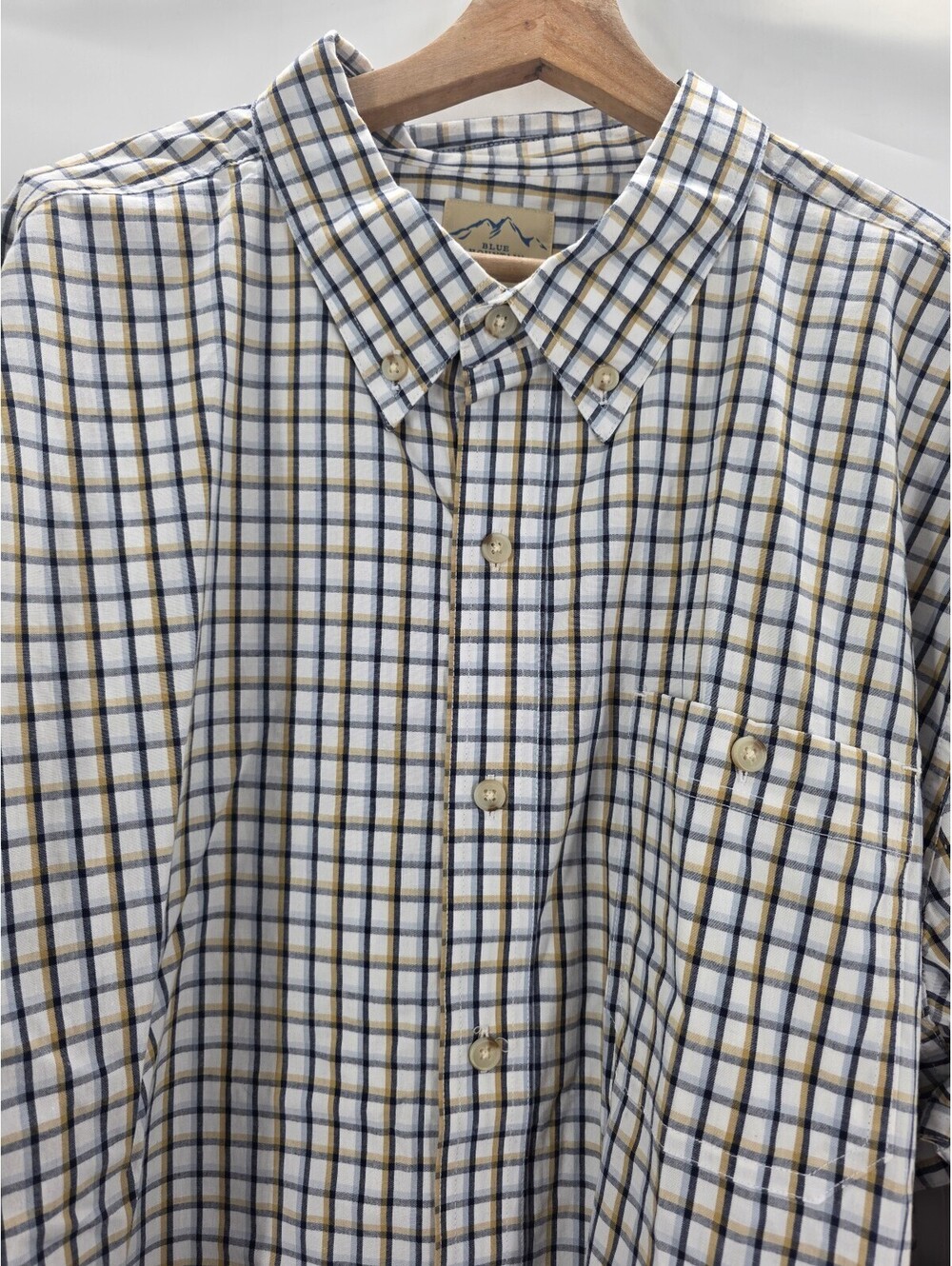 Blue Mountain Men's 2XL Button-Down Plaid Shirt